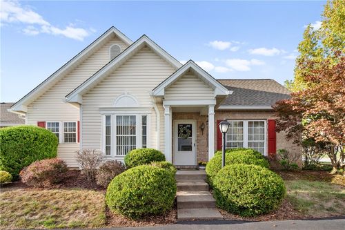 6028 Belle Terre Ct, Bridgeville, PA, 15017-3463 | Card Image