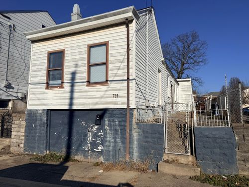 739 Isabella St, Newport, KY, 41071-1257 | Card Image