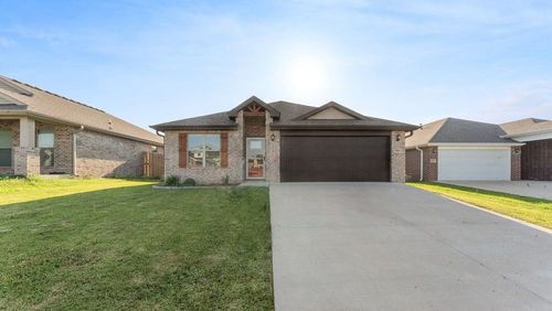 6005 Nw Hoover Street, Bentonville, AR, 72713 | Card Image
