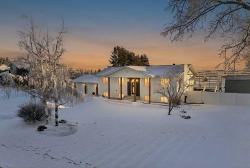 15 Township Road 384, Red Deer County, AB, T4E1A1 | Card Image