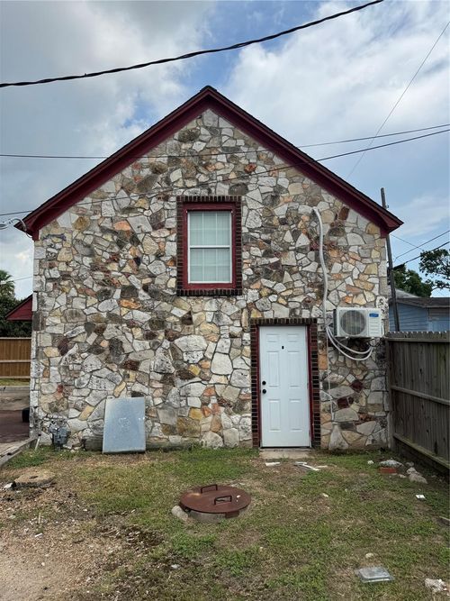 c-3417 Wisconsin Street, Baytown, TX, 77520 | Card Image