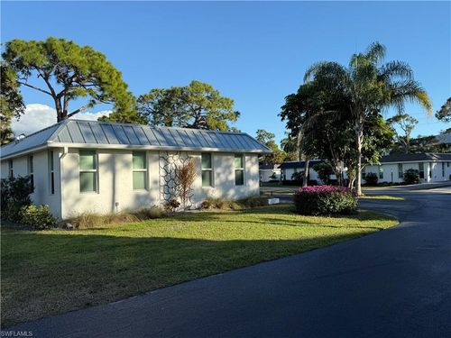 310 Carnaby Ct, NAPLES, FL, 34112-0200 | Card Image