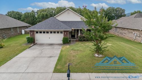 4620 Carrington Blvd Se, Owens Cross Roads, AL, 35763-9453 | Card Image