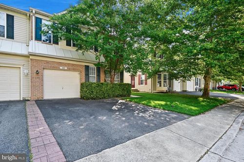 143 Leeds Creek Cir, ODENTON, MD, 21113-3904 | Card Image
