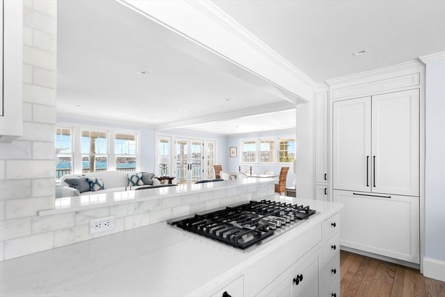 22 Marion St, House other with 4 bedrooms, 5 bathrooms and 4 parking in Hingham MA | Image 15