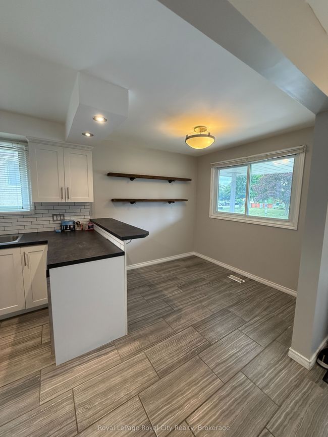 140 Brant Ave, House other with 3 bedrooms, 1 bathrooms and 1 parking in Guelph ON | Image 8