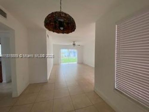 apt-g115-7520 Sw 82nd St, Miami, FL, 33143-7391 | Card Image