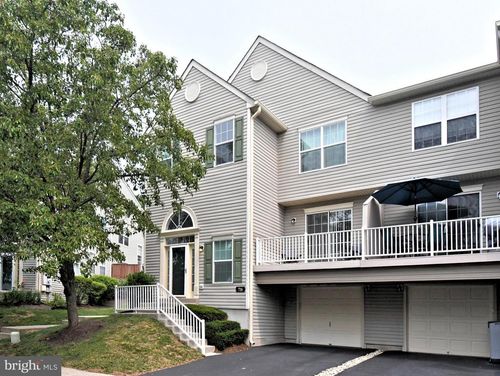 716 Thornhill Dr, COLLEGEVILLE, PA, 19426-3955 | Card Image