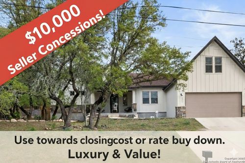 211 Spacious Sky, San Antonio, TX, 78260-6423 | Card Image