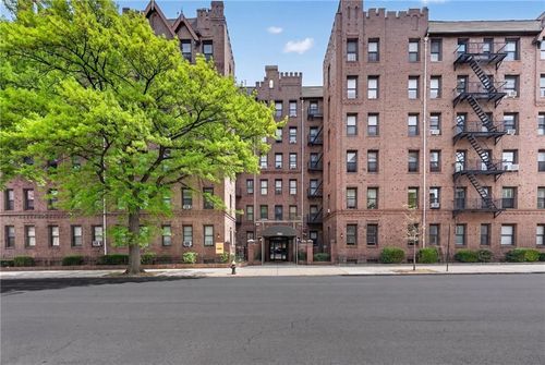 c5-7901 4th Ave, Brooklyn, NY, 11209-3913 | Card Image