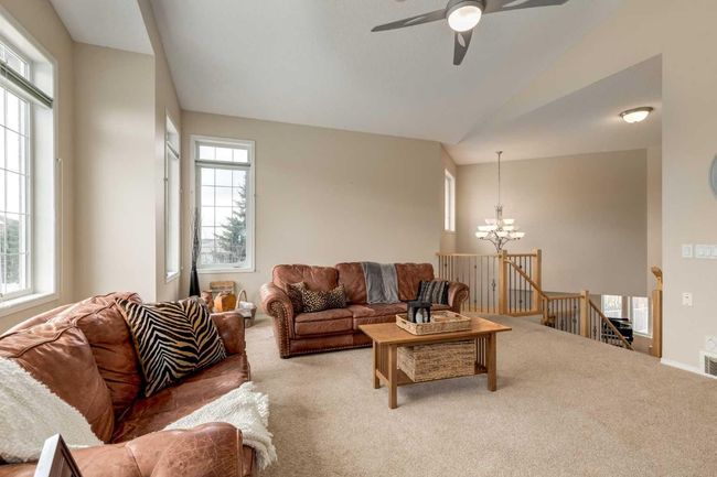 191 Sienna Park Drive Sw, House other with 4 bedrooms, 4 bathrooms and 4 parking in Calgary AB | Image 23