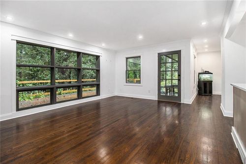 1899 Moores Mill Rd Nw, Atlanta, GA, 30318-1353 | Card Image