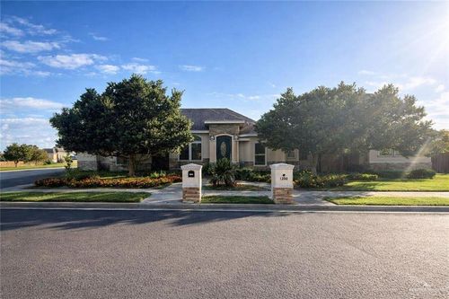 1204 Manzano Lane, Edinburg, TX, 78539 | Card Image