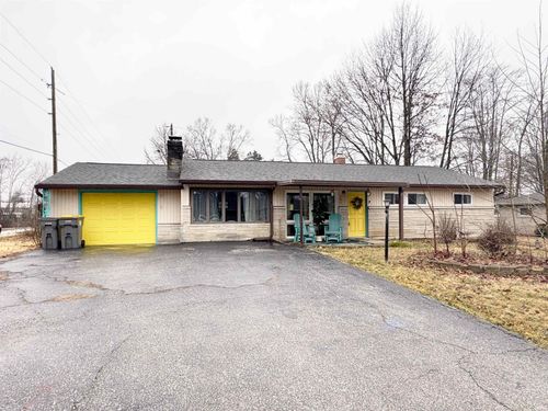 101 W Hoosier Street, Bloomington, IN, 47403 | Card Image