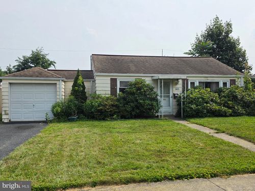 3411 Cloverfield Rd, Harrisburg, PA, 17109-2022 | Card Image