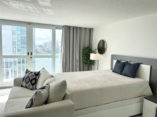apt-1108-1035 Ave Ashford, San Juan, PR, 00907-1125 | Card Image