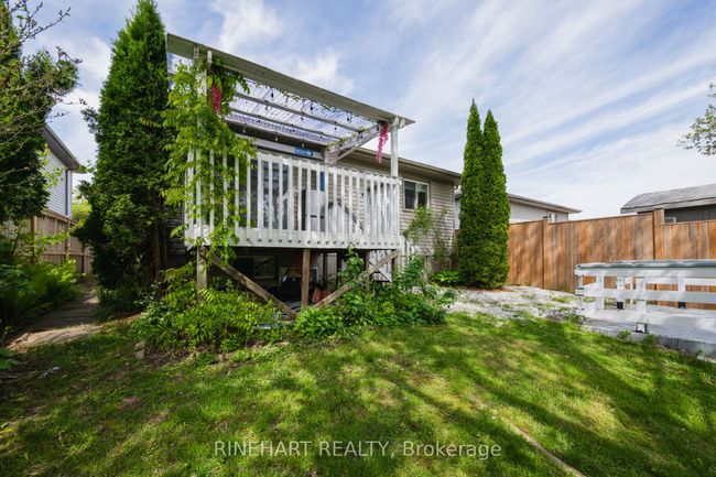 58 Sunrise Cres, House other with 5 bedrooms, 2 bathrooms and 2 parking in London ON | Image 29