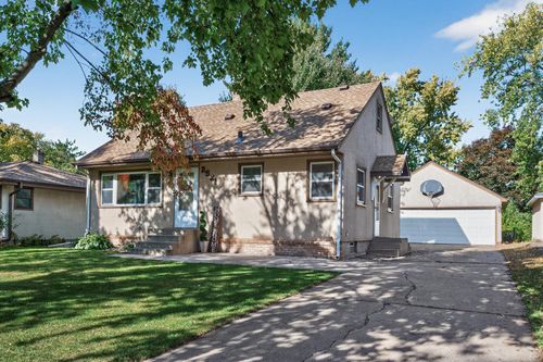 2521 Cowern Pl E, North Saint Paul, MN, 55109-4023 | Card Image