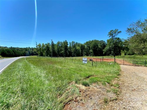 1517 Hudlow Rd, Forest City, NC, 28043-6621 | Card Image