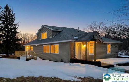 199 Hardytown Rd, Cresco, PA, 18326-7949 | Card Image