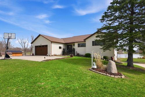 5010 Terry Lake Rd, Hamilton, IN, 46742-9767 | Card Image