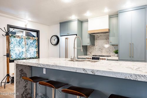 b3-1482 Empire Ave, Park City, UT, 84060-5112 | Card Image