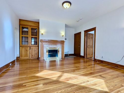 3-21 Westbourne Ter, Brookline, MA, 02446 | Card Image