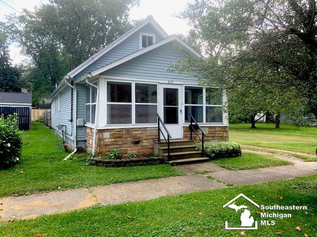 Maltby St, Jackson, MI 49202