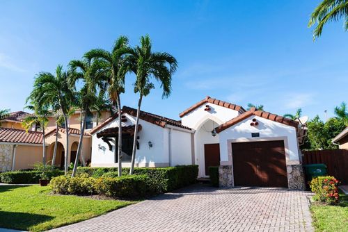 1-9721 Nw 9th St, Miami, FL, 33172-3463 | Card Image