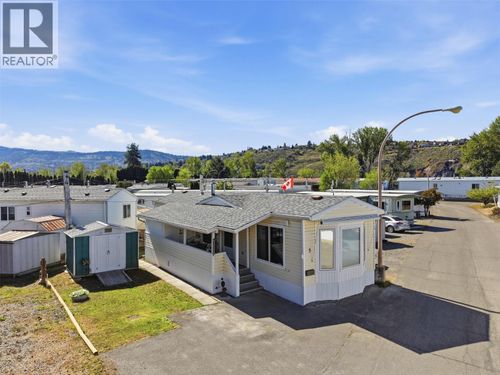 3 Saturn Dr, Kamloops, BC, V2B1B1 | Card Image