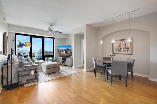 707-500 E Grant Street, Minneapolis, MN, 55404 | Card Image