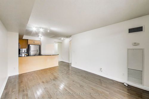 203-18 Kenaston Gardens, North York, ON, M2K1G8 | Card Image