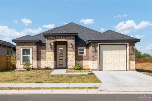 3321 E Alexa St, Edinburg, TX, 78542-7935 | Card Image