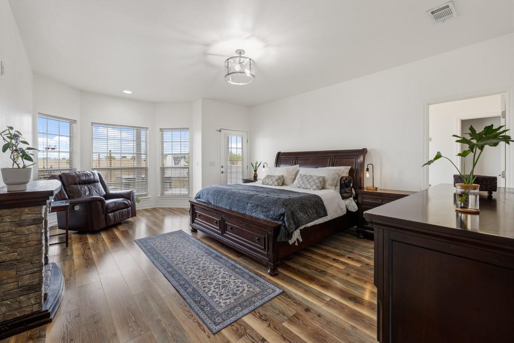 Residential in Martindale 4