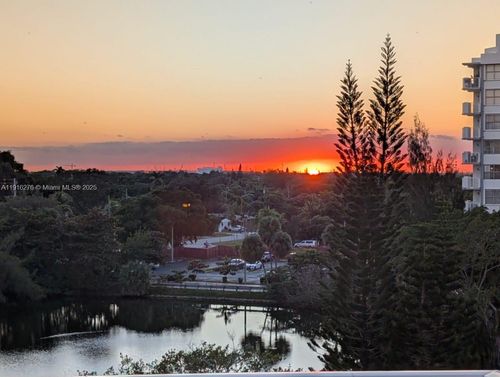 613e-1300 Ne Miami Gardens Dr, North Miami Beach, FL, 33179 | Card Image