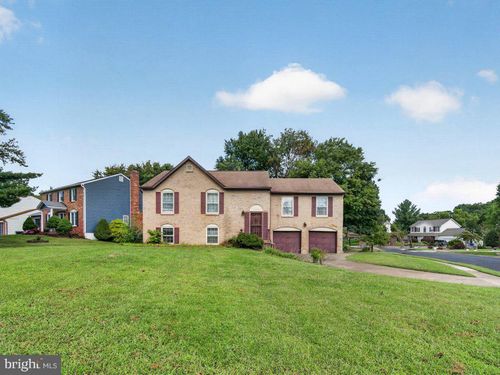 9734 Zimbro Avenue, MANASSAS, VA, 20110 | Card Image