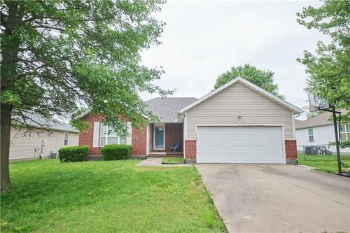 500 Valley View Dr, Frontenac, KS, 66763-2356 | Card Image