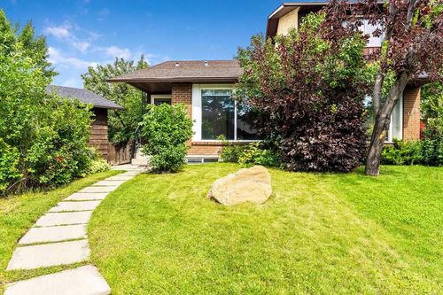 123 Whiteridge Pl Ne, Calgary, AB, T1Y4K2 | Card Image