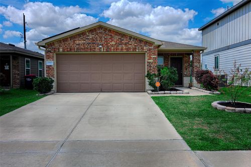 17831 Ryegrass Trl, Hockley, TX, 77447-2034 | Card Image