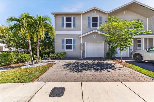 1707 Se 9th Ter, Homestead, FL, 33034-3569 | Card Image