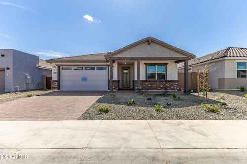 24197 W Raymond St, Buckeye, AZ, 85326-0323 | Card Image