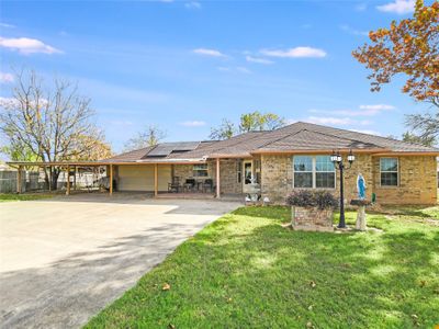 607 Rices Crossing Road, House other with 3 bedrooms, 2 bathrooms and 4 parking in Taylor TX | Image 2