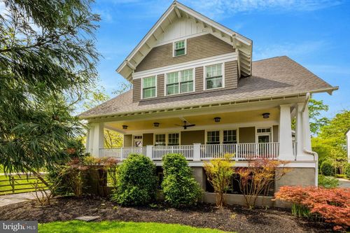 1506 Pathfinder Ln, MCLEAN, VA, 22101-3508 | Card Image
