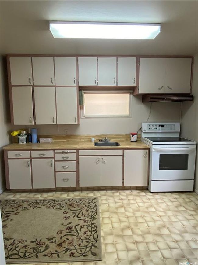 301 Shurygalo Rd, House other with 2 bedrooms, 1 bathrooms and 6 parking in Bienfait SK | Image 5