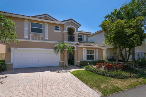 1084 Corkwood St, Hollywood, FL, 33019-4880 | Card Image