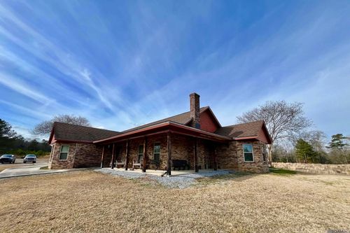 312 Rushingtown Rd, Tylertown, MS, 39667-7811 | Card Image