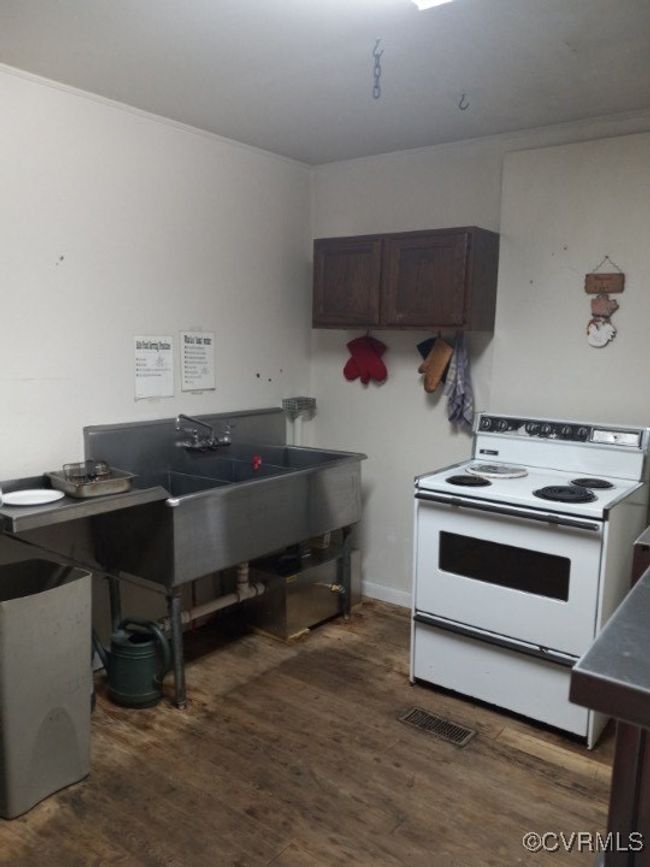 4951 Rolling Road, Home with 0 bedrooms, 0 bathrooms and null parking in SCOTTSVILLE VA | Image 7