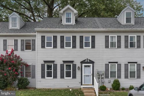 162 Furnace Ct, LEBANON, PA, 17042-4490 | Card Image