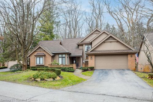 46626 Arboretum Circle, Plymouth Twp, MI, 48170 | Card Image