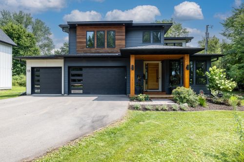 13 Kaiser Ave, Medicine Lake, MN, 55441-4929 | Card Image